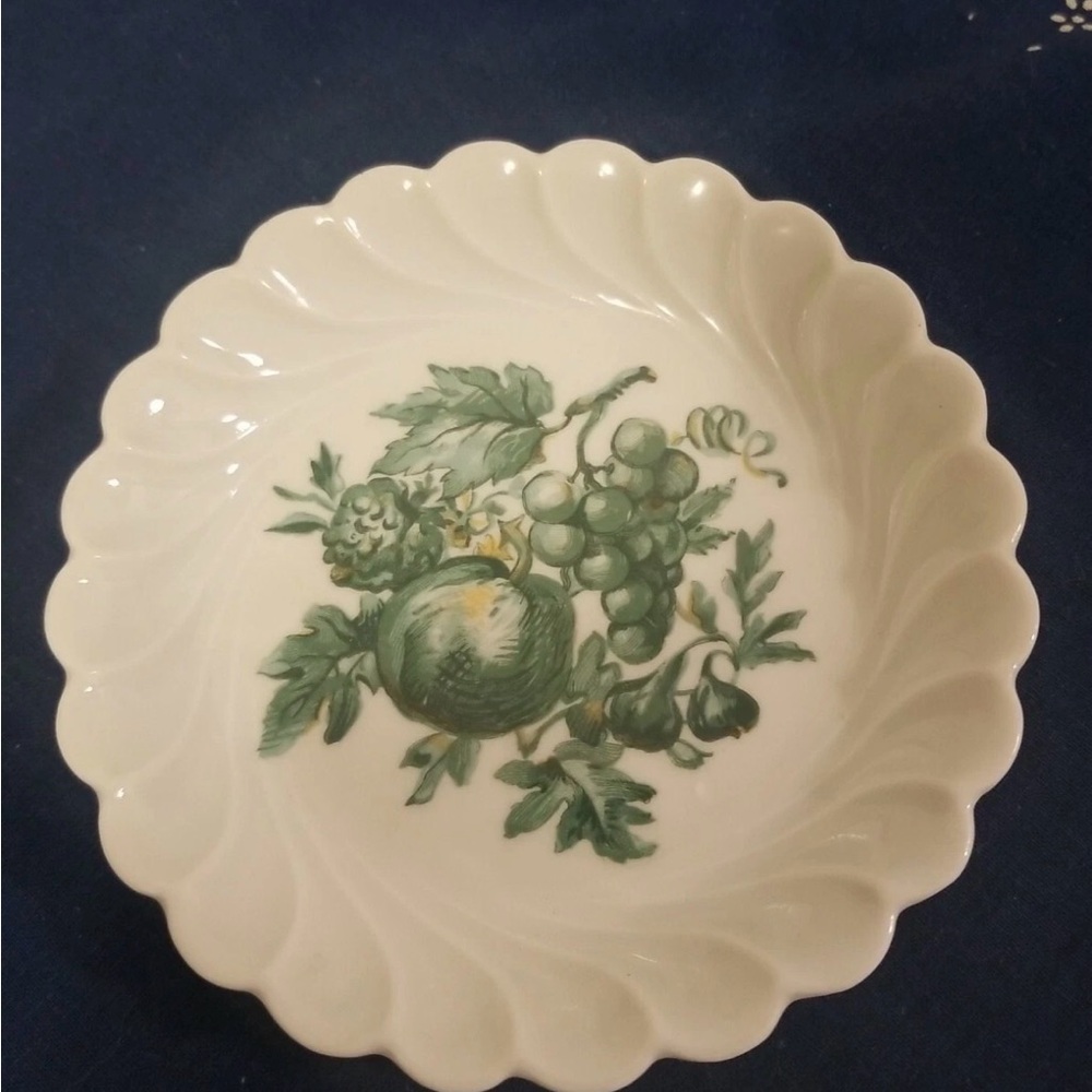 White green and yellow butter pat
